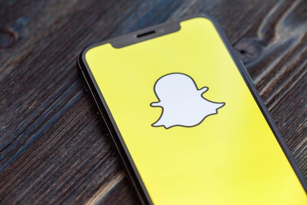 What does the Modern Geek Snapchat logo mean